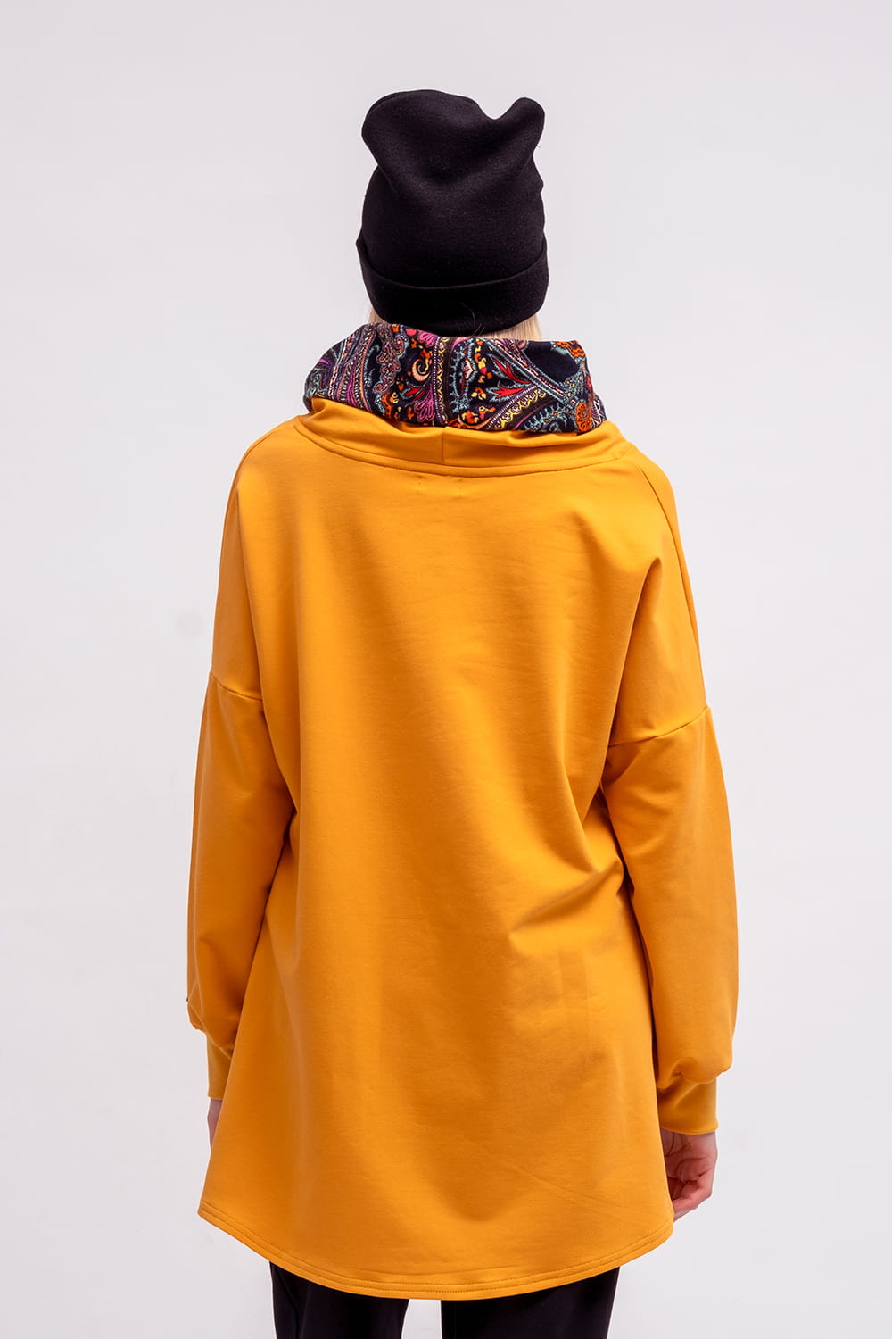 BLUZA ASYMETRYCZNA ,,RAVEL'' MUSZTARDOWA