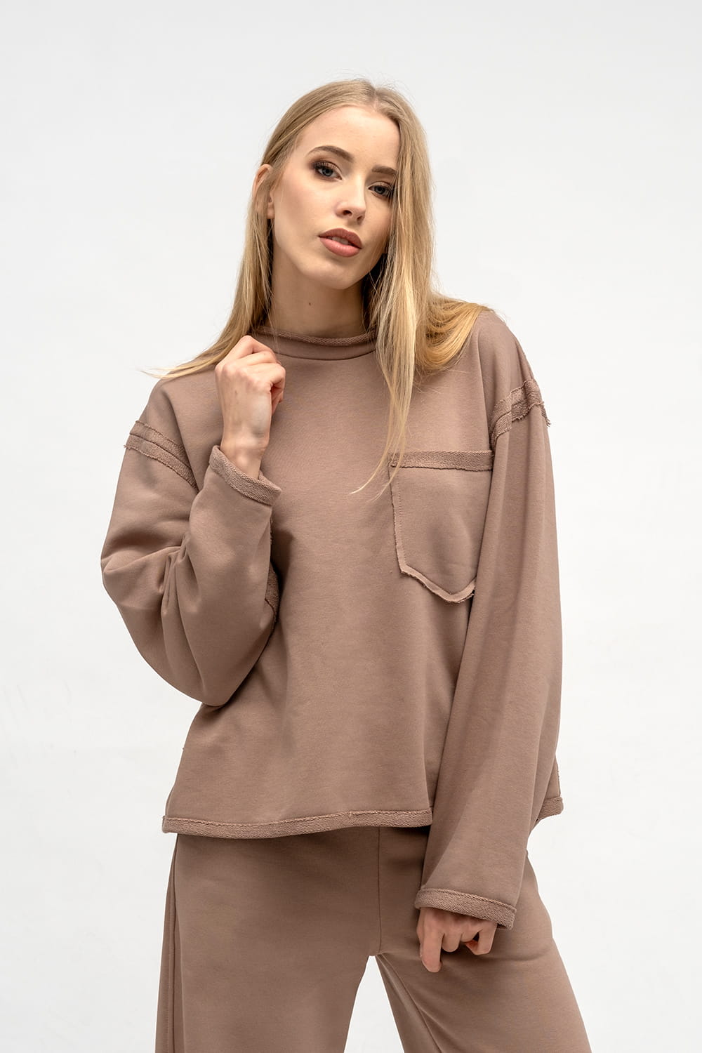 BLUZA CROP ,,CINDI '' BEŻOWA