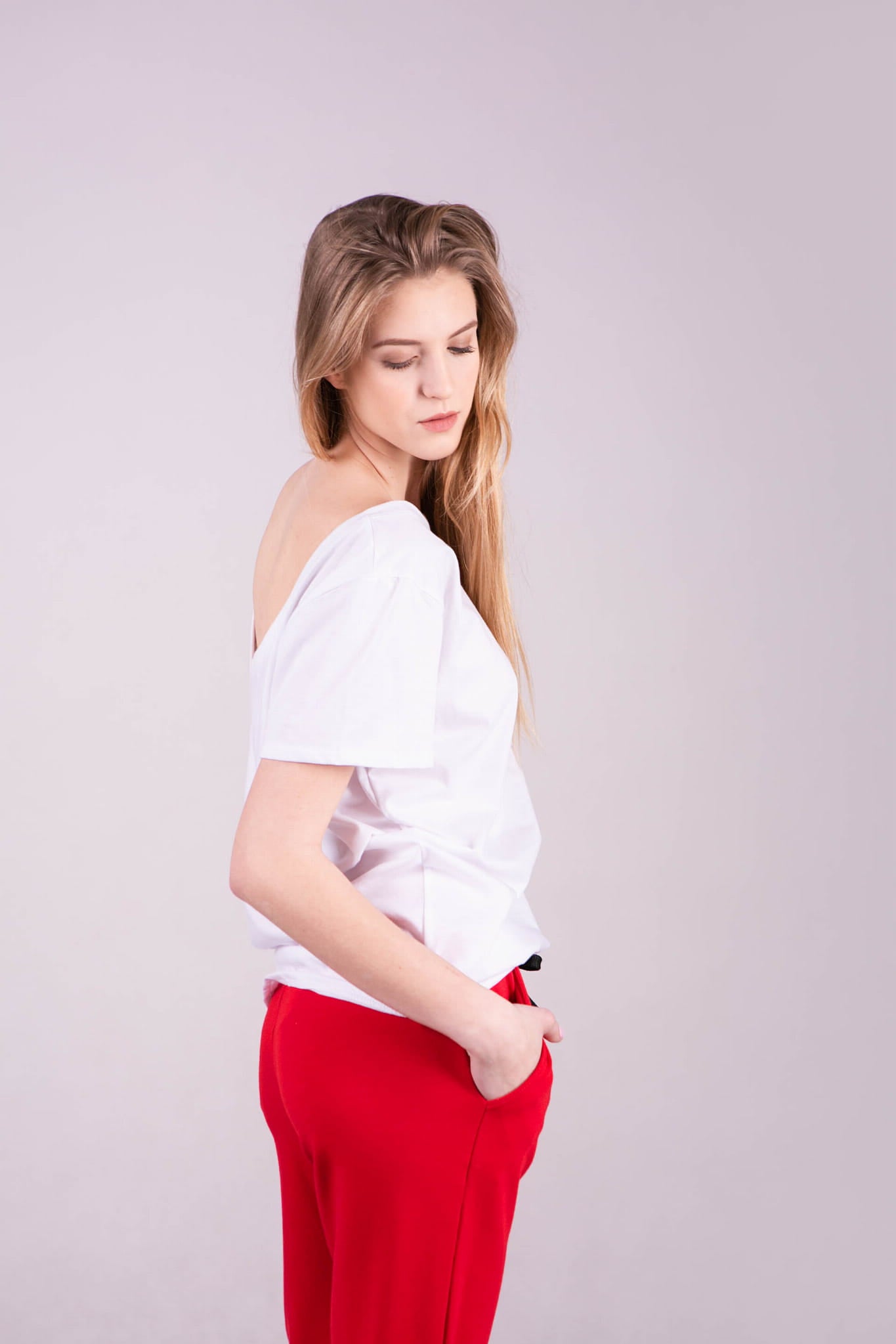 T SHIRT DAMSKI KLASYCZNY BIAŁY