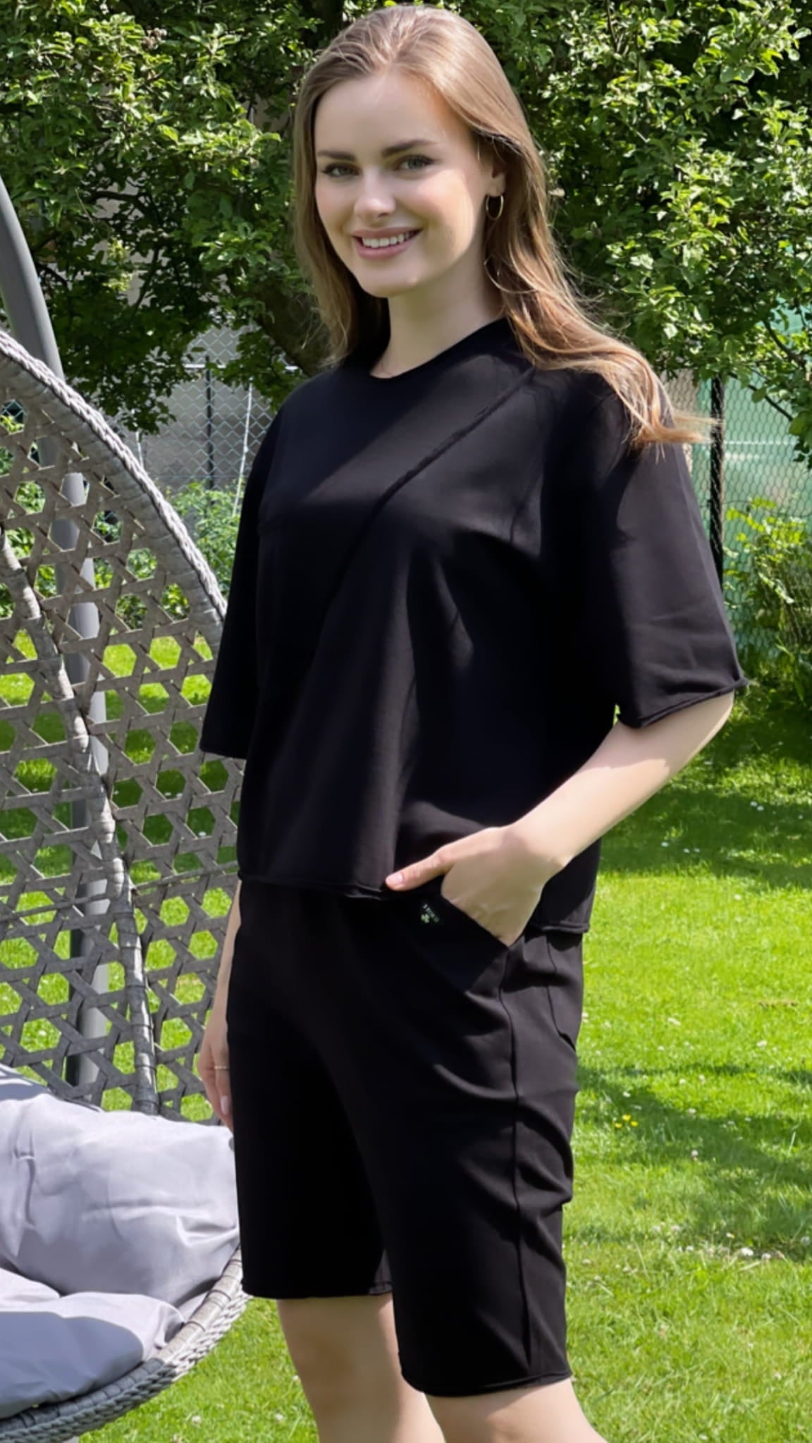 SPODENKI GABRIELA CZARNE