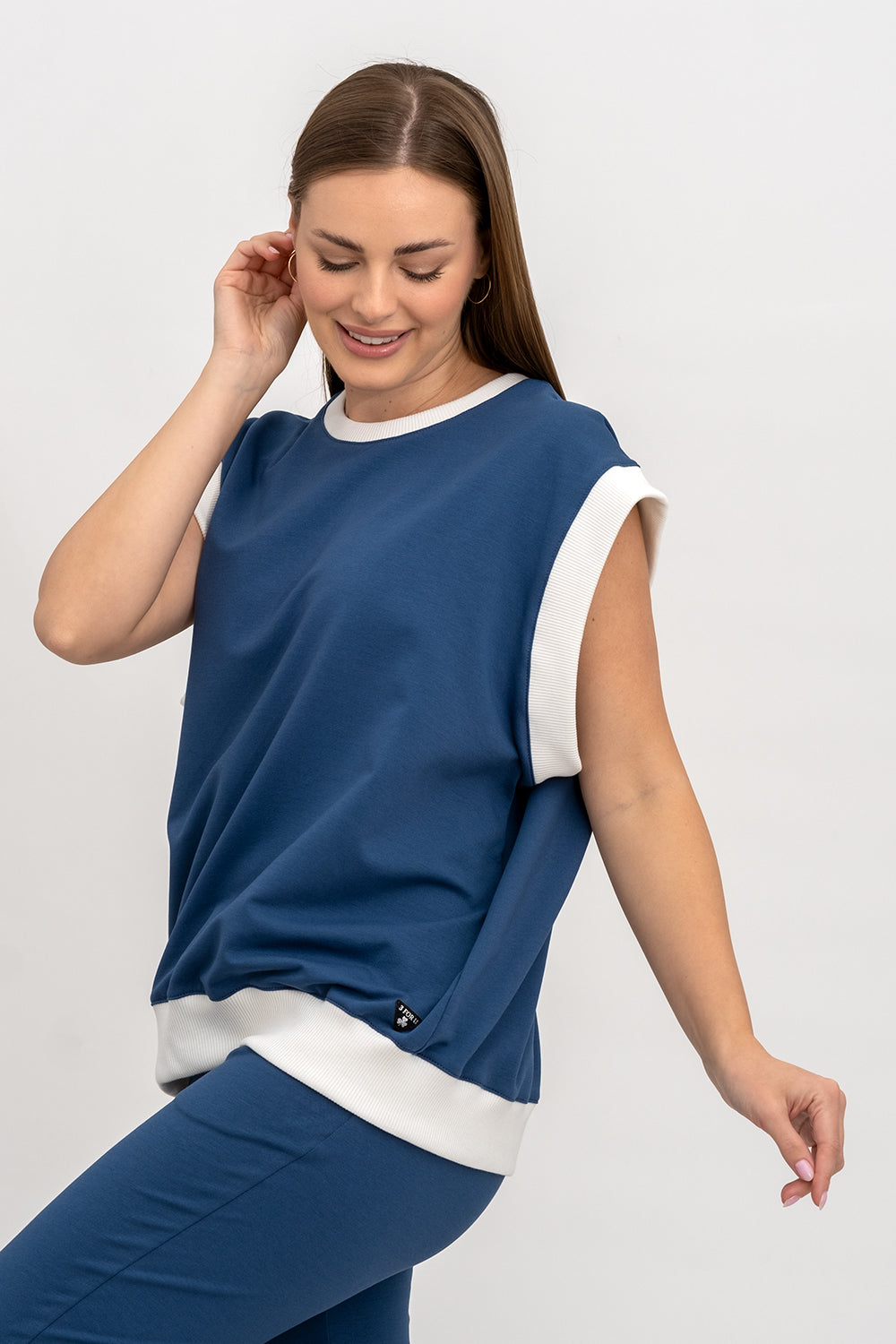 BEZRĘKAWNIK ,,AMORE" DENIM