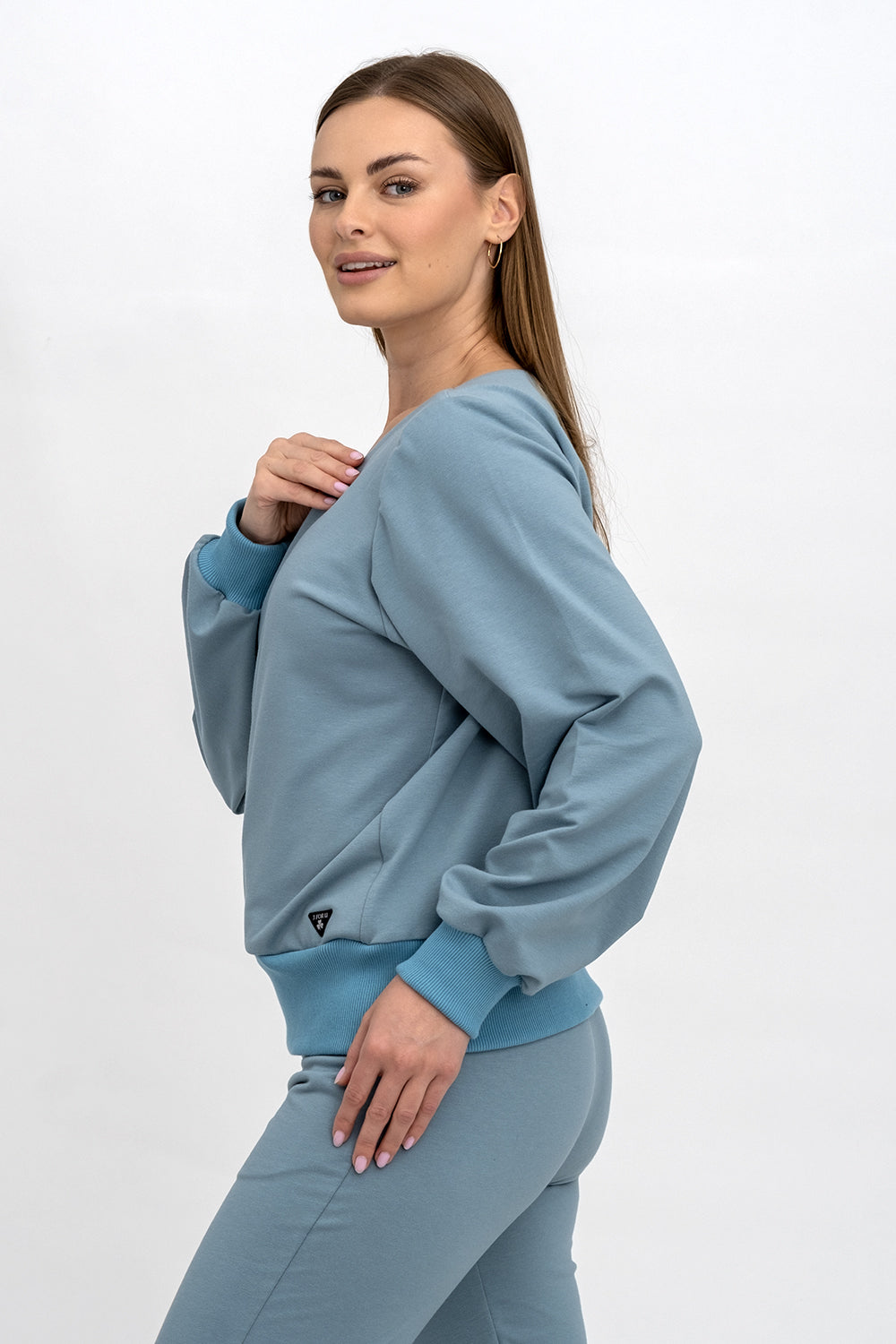 BLUZA ,,LUCCY" NIEBIESKA