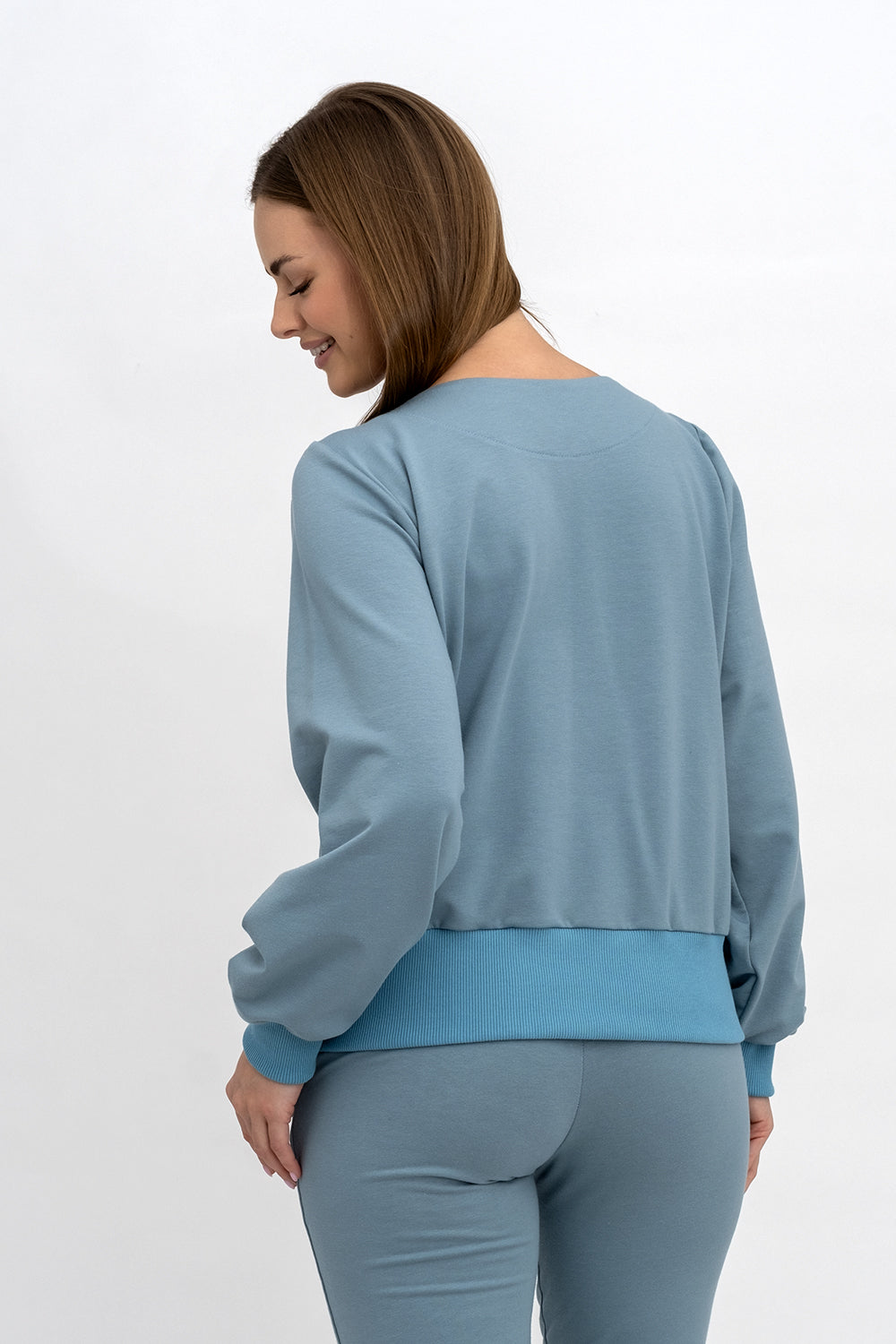 BLUZA ,,LUCCY" NIEBIESKA