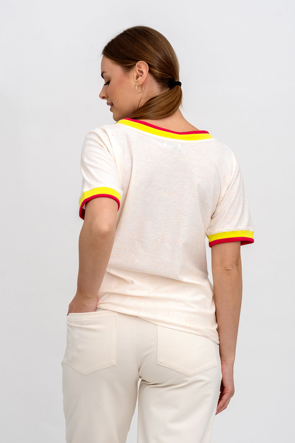 T-SHIRT DAMSKI DO SERKA WANILIA W NEONOWE KROPECZKI