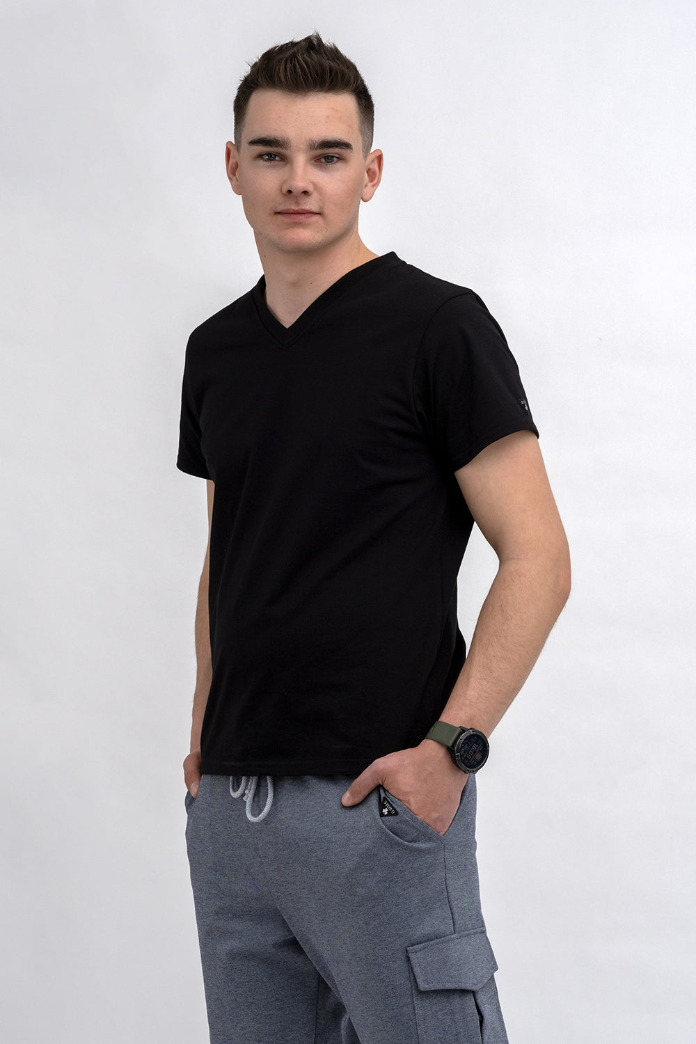 T SHIRT MĘSKI DO V CZARNY