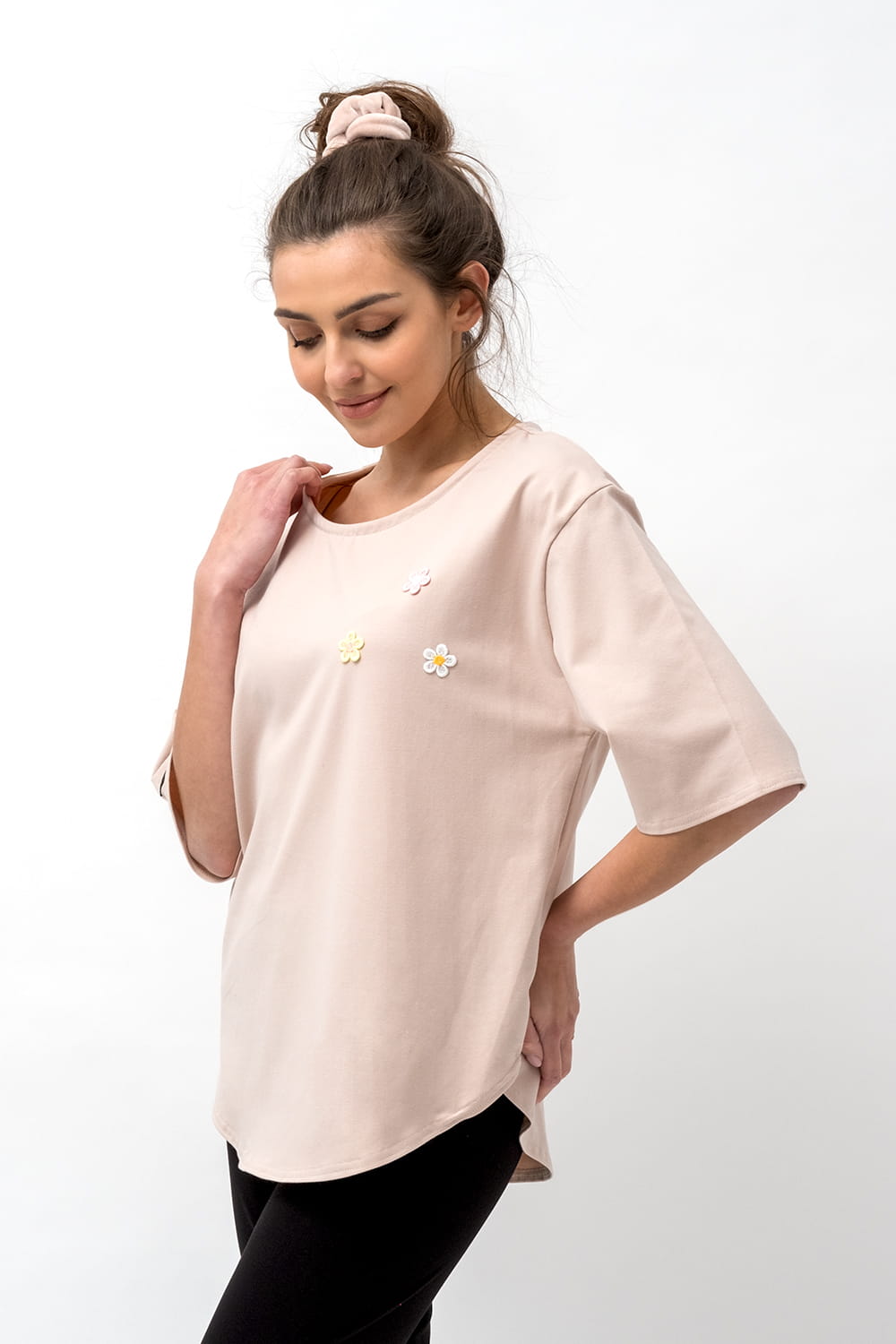 T SHIRT ASYMETRYCZNY DAMSKI "SHAKIRA" BEŻ