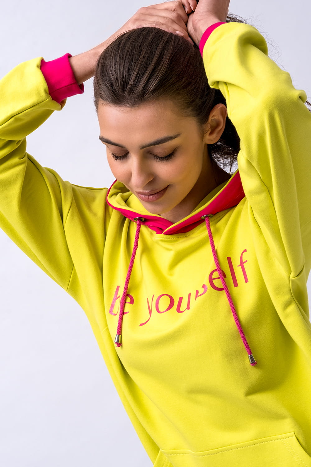 BLUZA Z KAPTUREM DAMSKA "KOLOROWO MI" LIMONKA