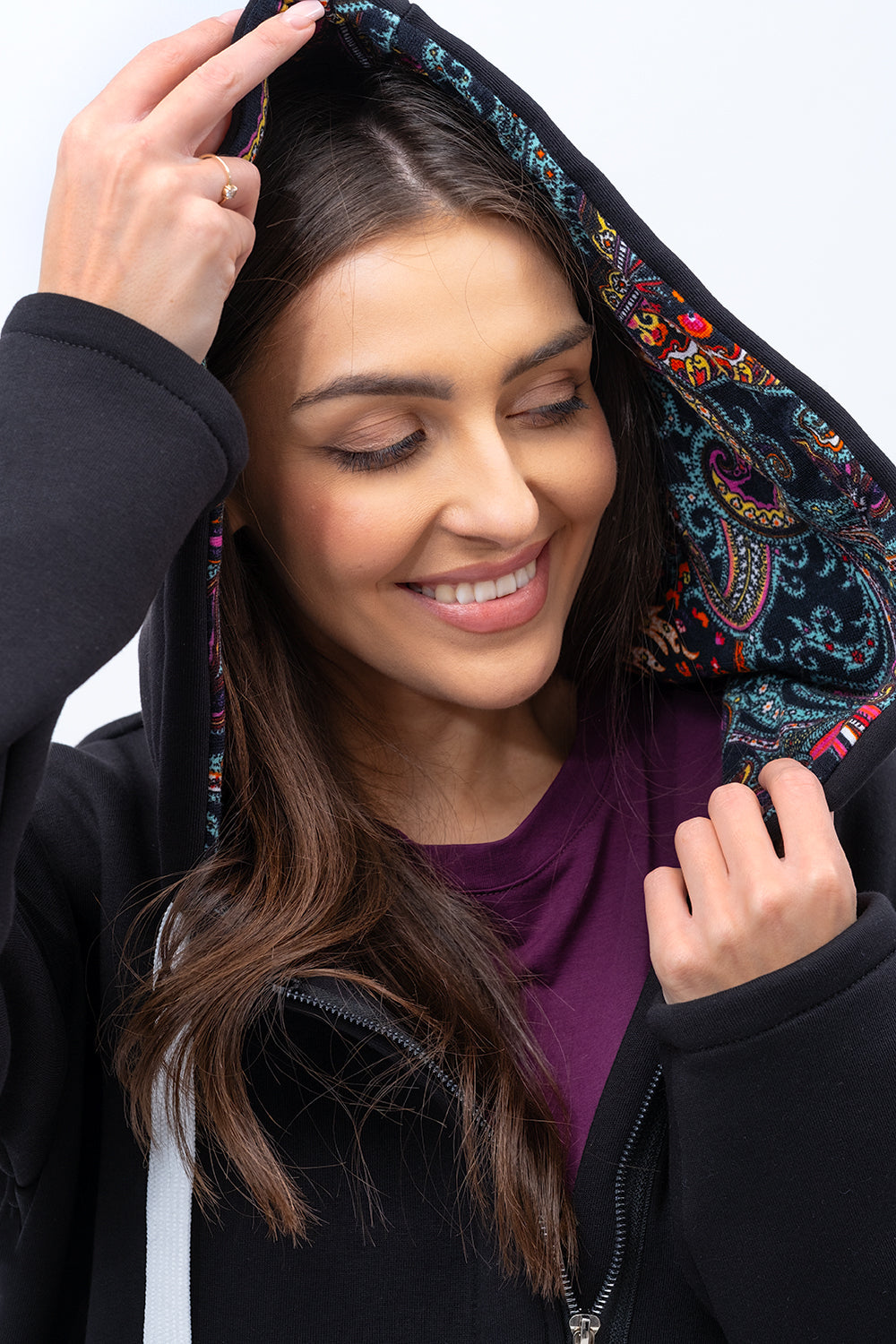BLUZA DAMSKA ROZPINANA NA ZAMEK EVERY DAY CZARNA+WZÓR
