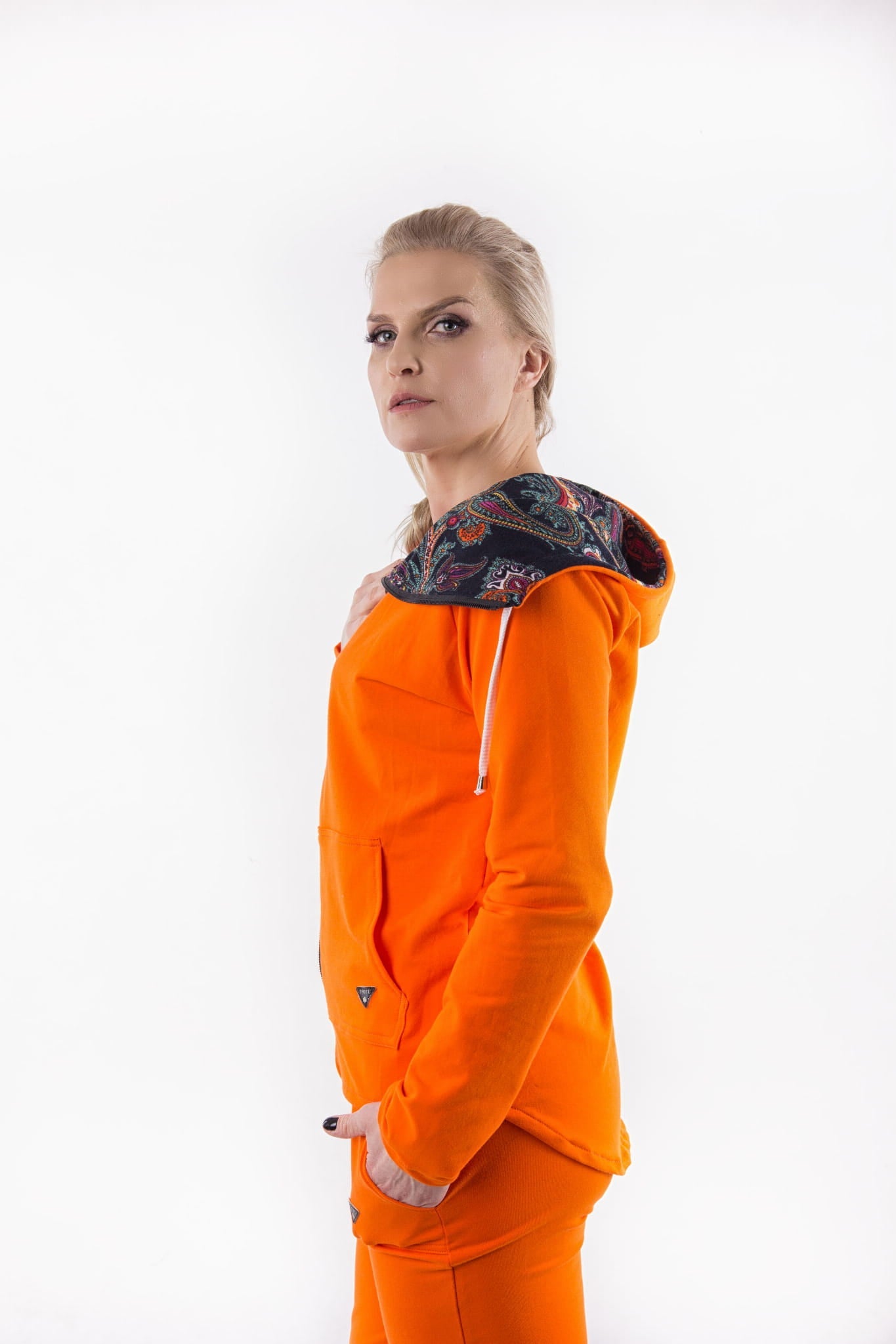 BLUZA POMARAŃCZOWY SUMMER ME Z WZOREM