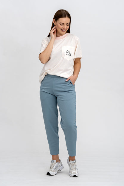 T-SHIRT DAMSKI Z KIESZONKA I NADRUKIEM WANILIA
