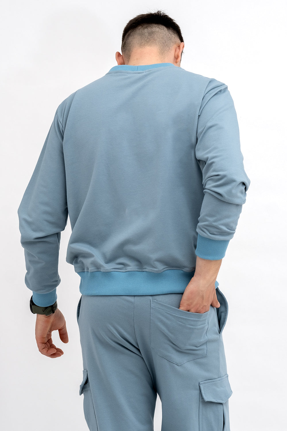 BLUZA  MĘSKA BASIC DO V  NIEBIESKA