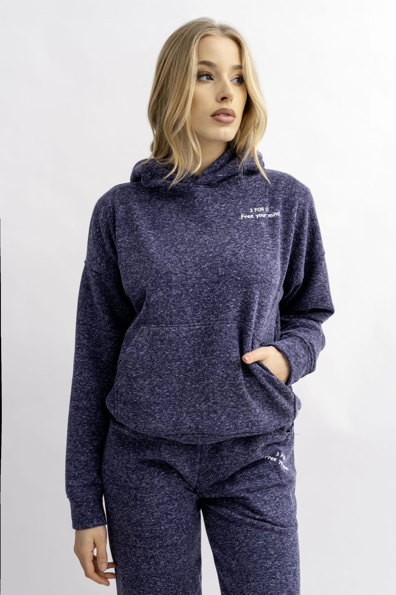 BLUZA Z KAPTUREM DAMSKA "AGA" GRANAT MELANŻ